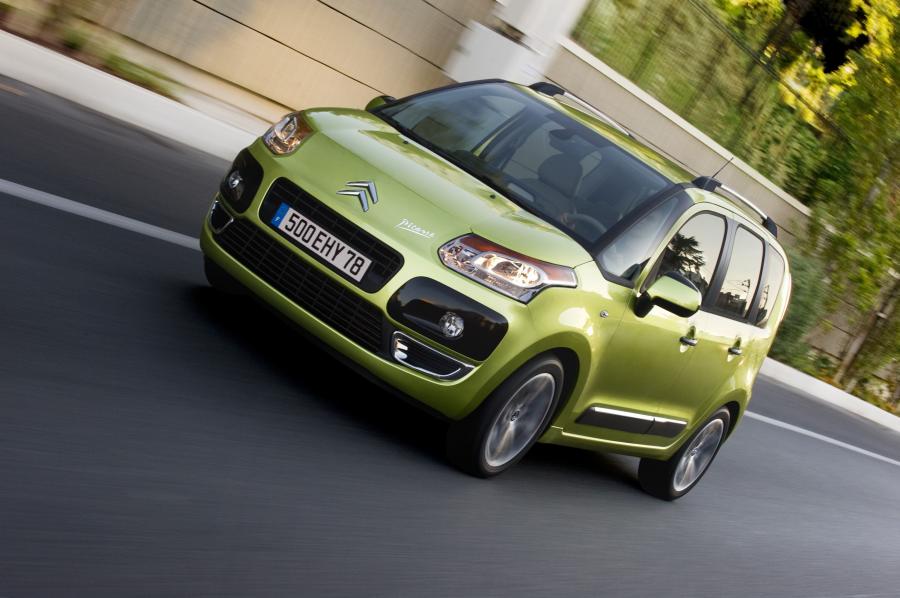  Citroen C3 Picasso 2009 года  (фото 193 из 242)